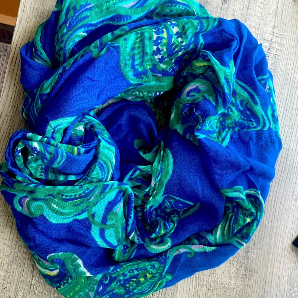 Lilly Pulitzer Infinity Circle Scarf